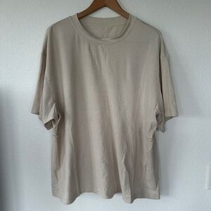 lululemon Mens Textured Tech Training Sort Sleeve Tee in Raw Linen size XXL